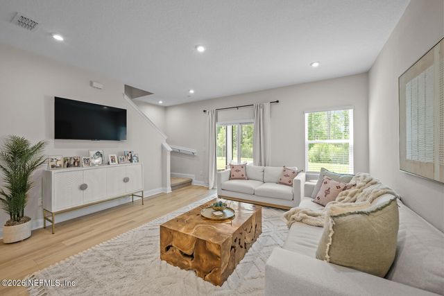 11993 CALVESTA Street, Jacksonville, FL 32256