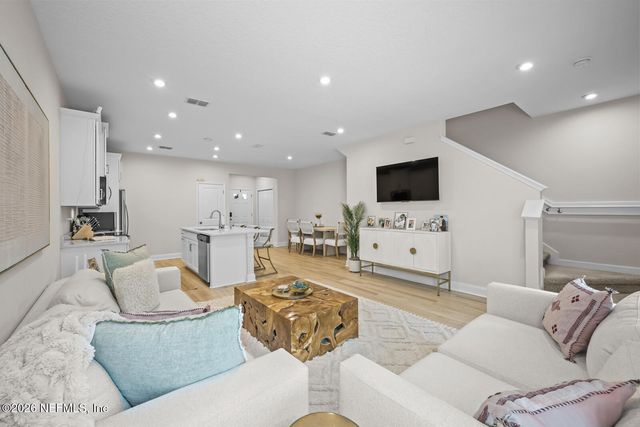 11993 CALVESTA Street, Jacksonville, FL 32256