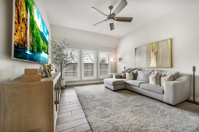 23922 Birchwood Lake Lane, Katy, TX 77493