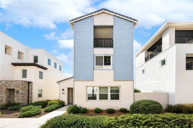 112 Spiral, Irvine, CA 92618