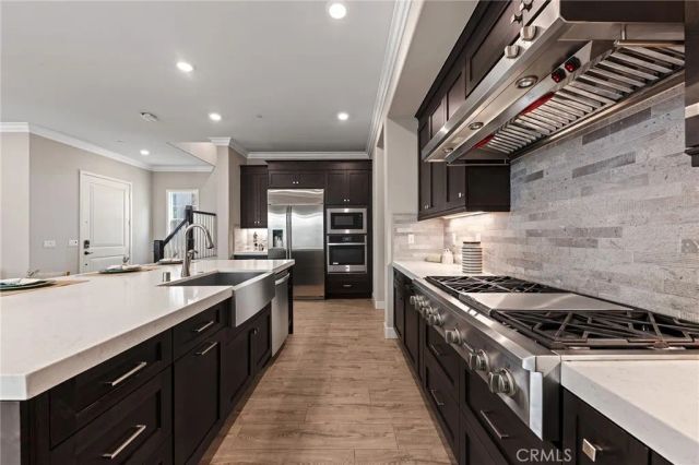 112 Spiral, Irvine, CA 92618
