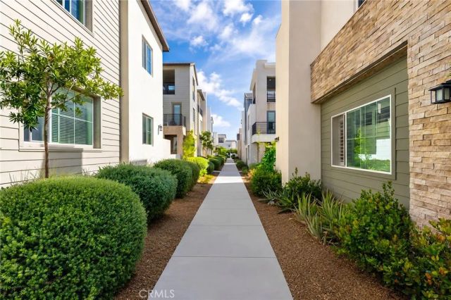112 Spiral, Irvine, CA 92618