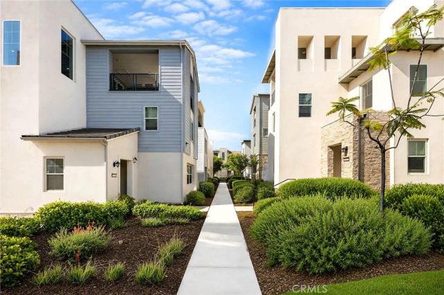 112 Spiral, Irvine, CA 92618