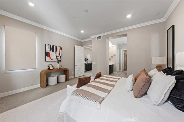 112 Spiral, Irvine, CA 92618