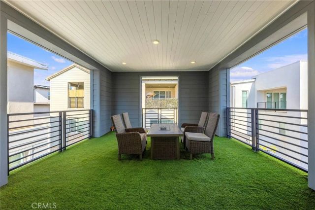 112 Spiral, Irvine, CA 92618