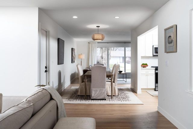 4085 Brook LANE, Brookfield, WI 53005