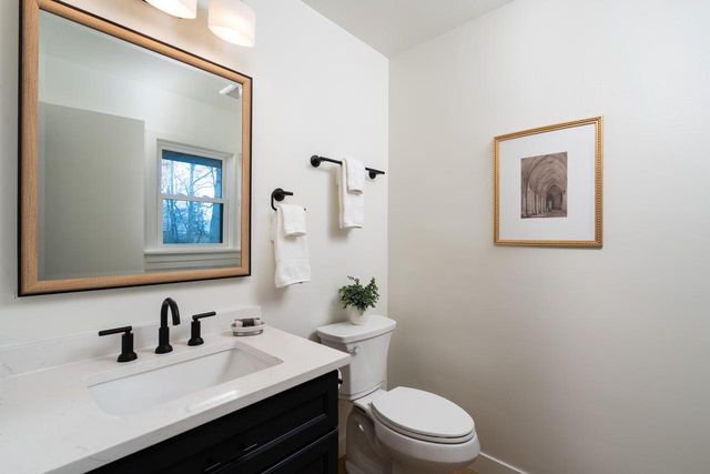 4085 Brook LANE, Brookfield, WI 53005