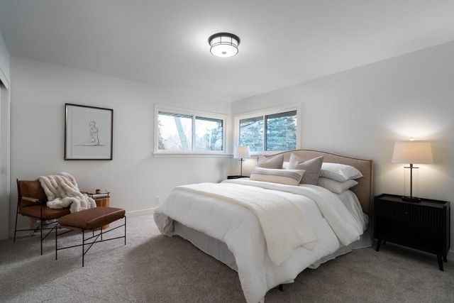 4085 Brook LANE, Brookfield, WI 53005