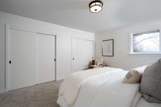 4085 Brook LANE, Brookfield, WI 53005