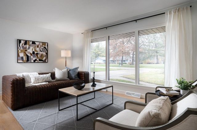 4085 Brook LANE, Brookfield, WI 53005