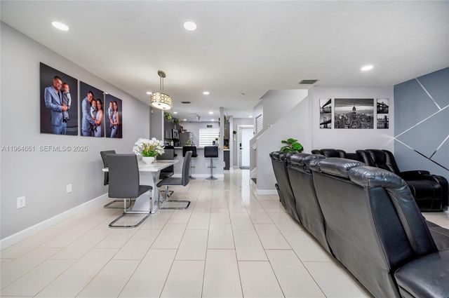 14066 SW 179th Ter 14066, Miami, FL 33177