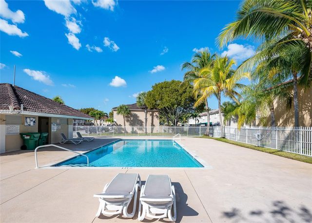 14066 SW 179th Ter 14066, Miami, FL 33177