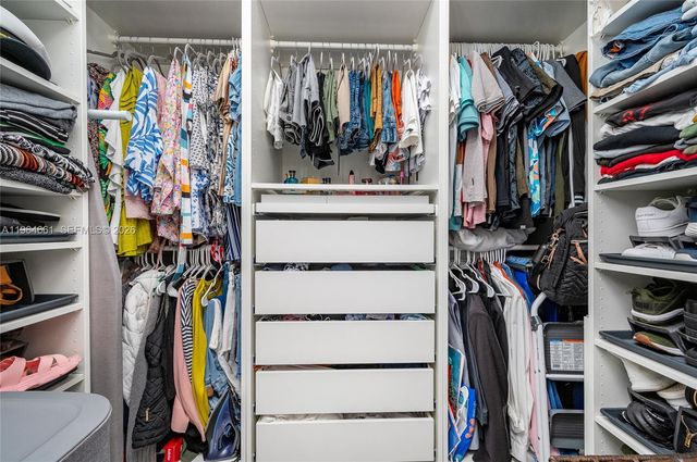 14066 SW 179th Ter 14066, Miami, FL 33177