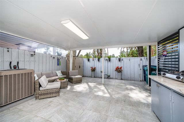 14066 SW 179th Ter 14066, Miami, FL 33177