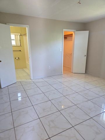 101 NW 188 Street Street, Miami, FL 33169