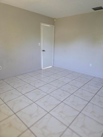 101 NW 188 Street Street, Miami, FL 33169