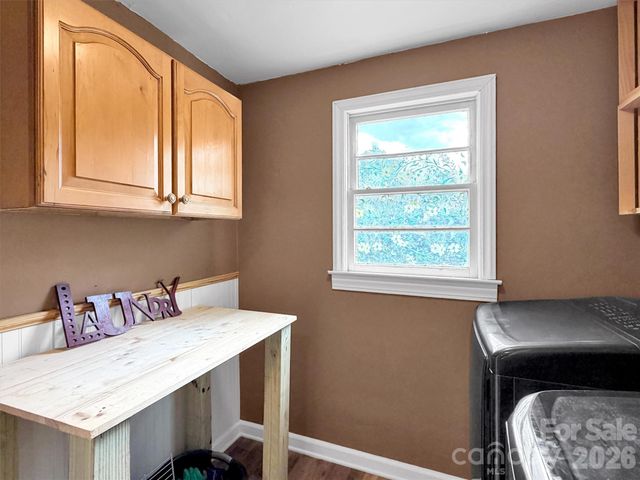 410 Westwood Circle, Waynesville, NC 28786