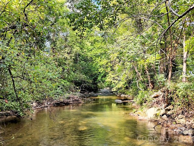 410 Westwood Circle, Waynesville, NC 28786