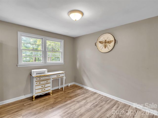 410 Westwood Circle, Waynesville, NC 28786