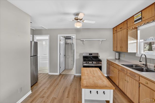 203 Park Avenue, Auburn, MI 48611