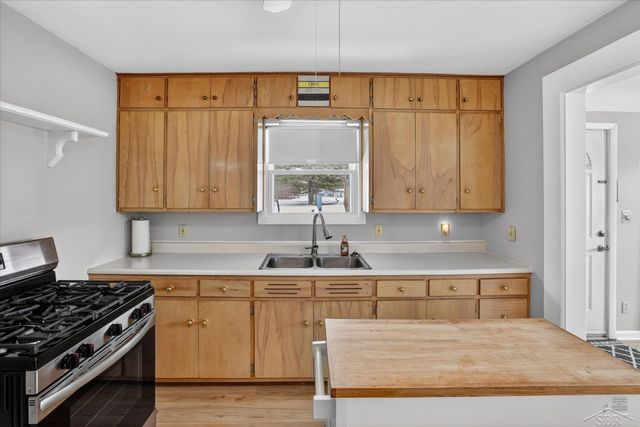 203 Park Avenue, Auburn, MI 48611