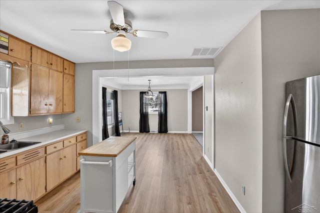 203 Park Avenue, Auburn, MI 48611