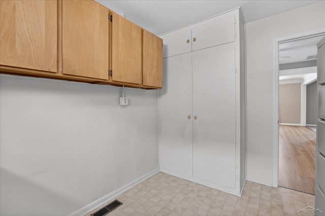 203 Park Avenue, Auburn, MI 48611