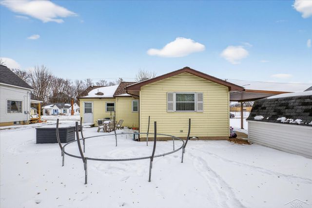 203 Park Avenue, Auburn, MI 48611