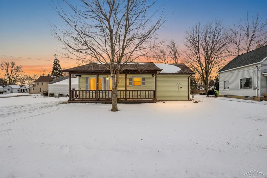 203 Park Avenue, Auburn, MI 48611