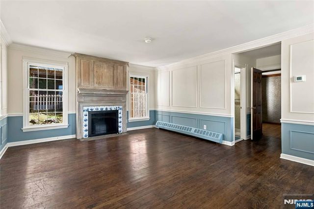 51 Valley View Terrace, Wayne, NJ 07470