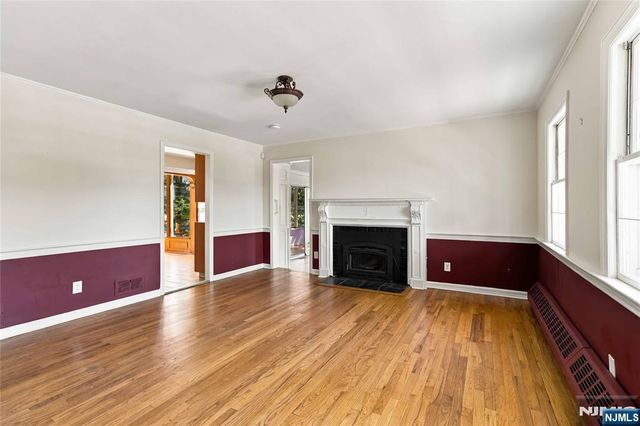 51 Valley View Terrace, Wayne, NJ 07470