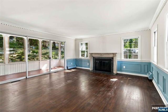 51 Valley View Terrace, Wayne, NJ 07470