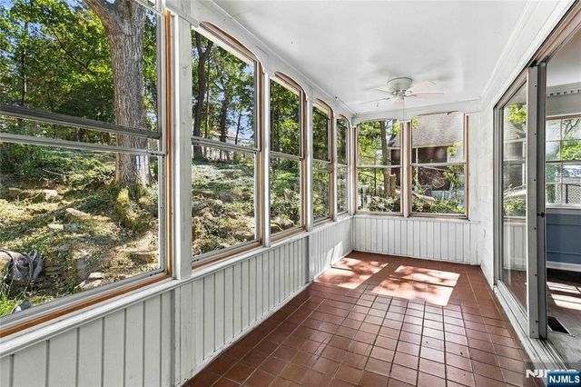 51 Valley View Terrace, Wayne, NJ 07470