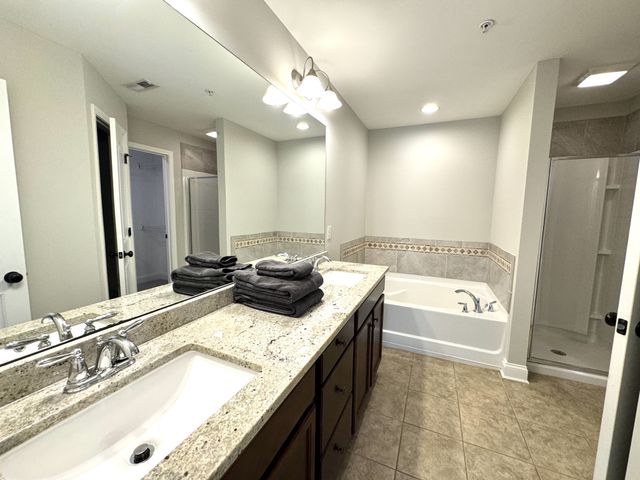 207 Bixby Private Ln, Hendersonville, TN 37075