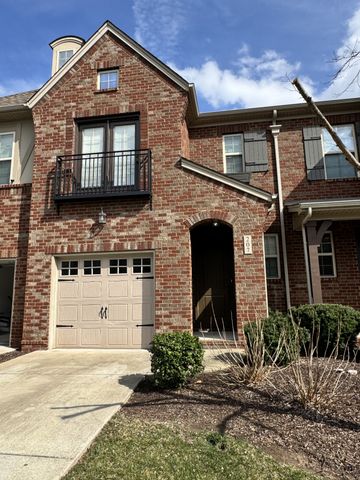 207 Bixby Private Ln, Hendersonville, TN 37075
