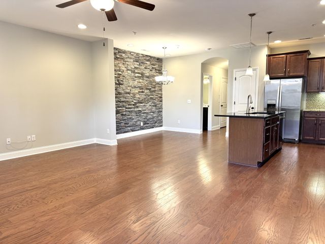 207 Bixby Private Ln, Hendersonville, TN 37075