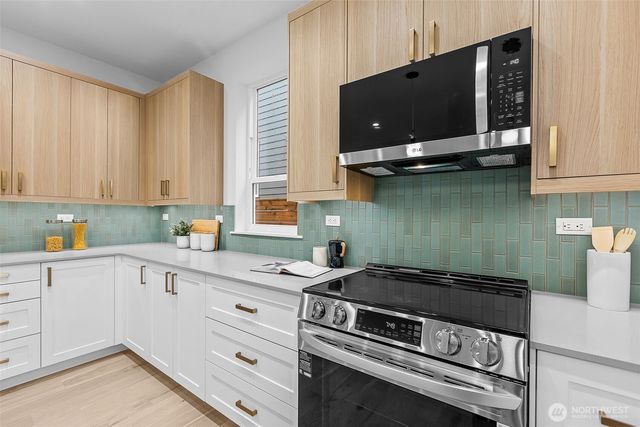 3542 S Dawson Street, Seattle, WA 98118