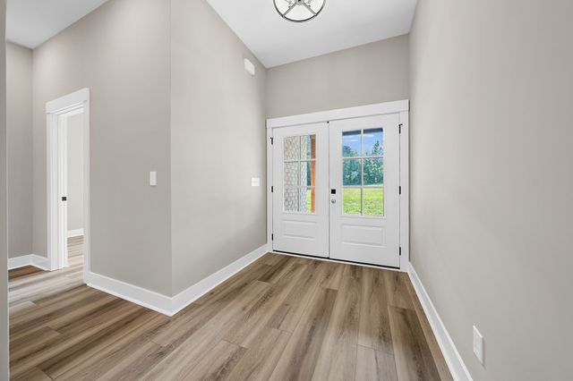 81 Homestead Court, Dover, TN 37058