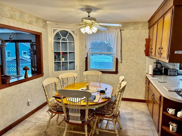 241 Belmont Ave, West Springfield, MA 01089