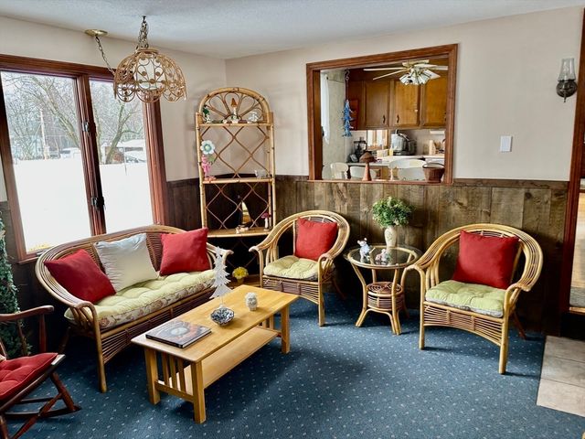 241 Belmont Ave, West Springfield, MA 01089