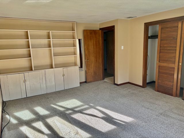 241 Belmont Ave, West Springfield, MA 01089