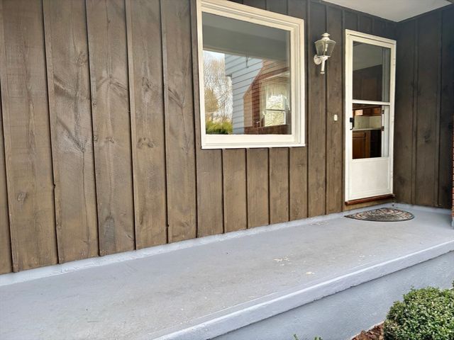 241 Belmont Ave, West Springfield, MA 01089