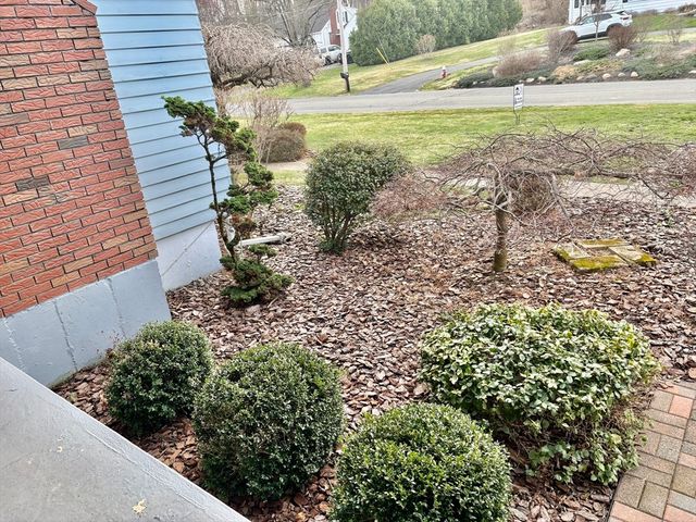 241 Belmont Ave, West Springfield, MA 01089