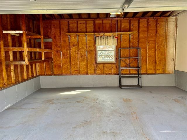 241 Belmont Ave, West Springfield, MA 01089