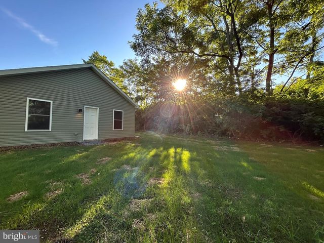 262 E MCKINLEY STREET, Chambersburg, PA 17201