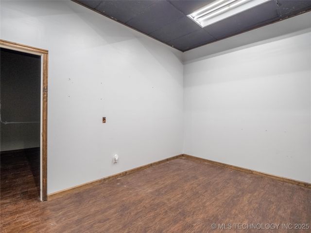 319 E Choctaw, Mcalester, OK 74501