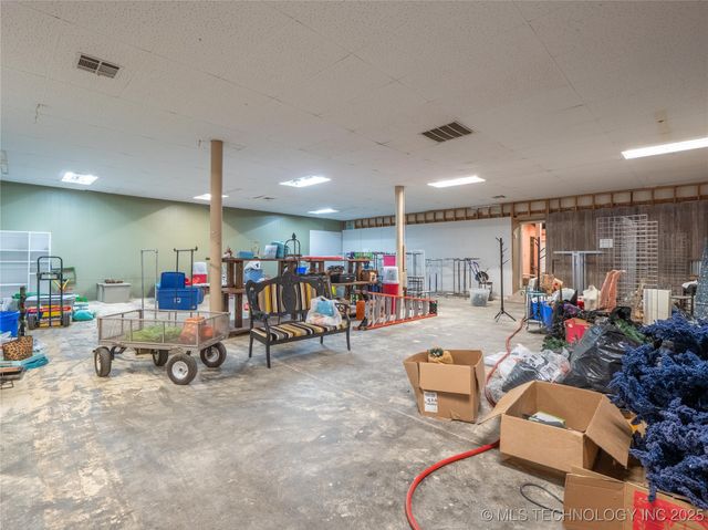 319 E Choctaw, Mcalester, OK 74501