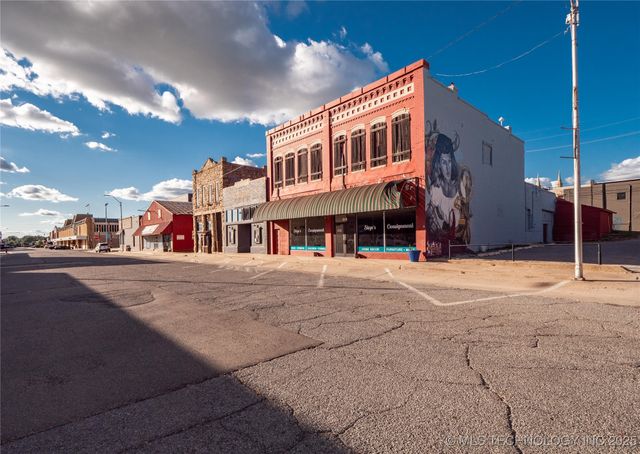 319 E Choctaw, Mcalester, OK 74501