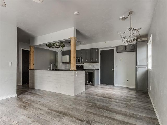 105 Paul Avenue, Yukon, OK 73099