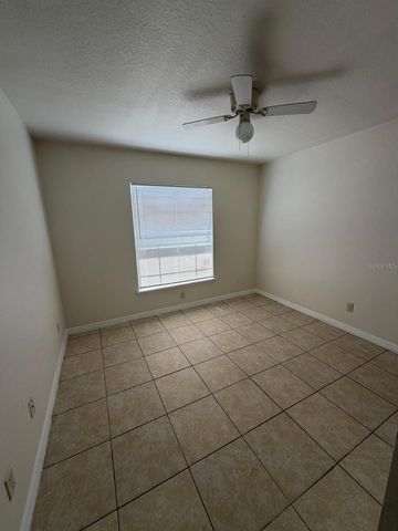 542 LAKEVIEW COURT, Kissimmee, FL 34759